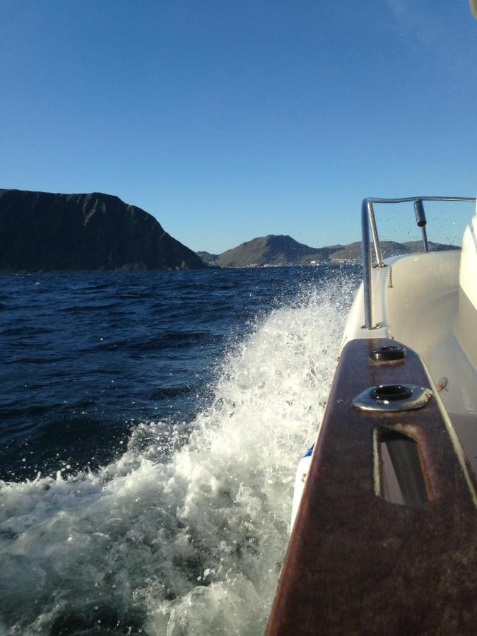 Nordkapp Vandrerhjem Honningsvåg Buitenkant foto