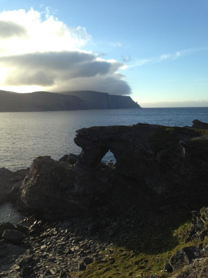 Nordkapp Vandrerhjem Honningsvåg Buitenkant foto